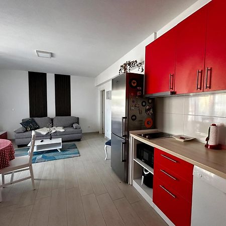 Apartman Sjever Макарска Екстериор снимка