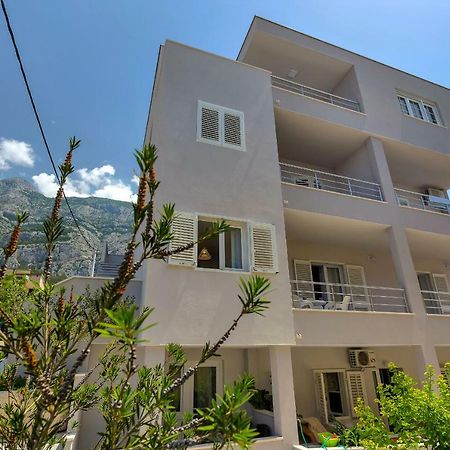 Apartman Sjever Макарска Екстериор снимка