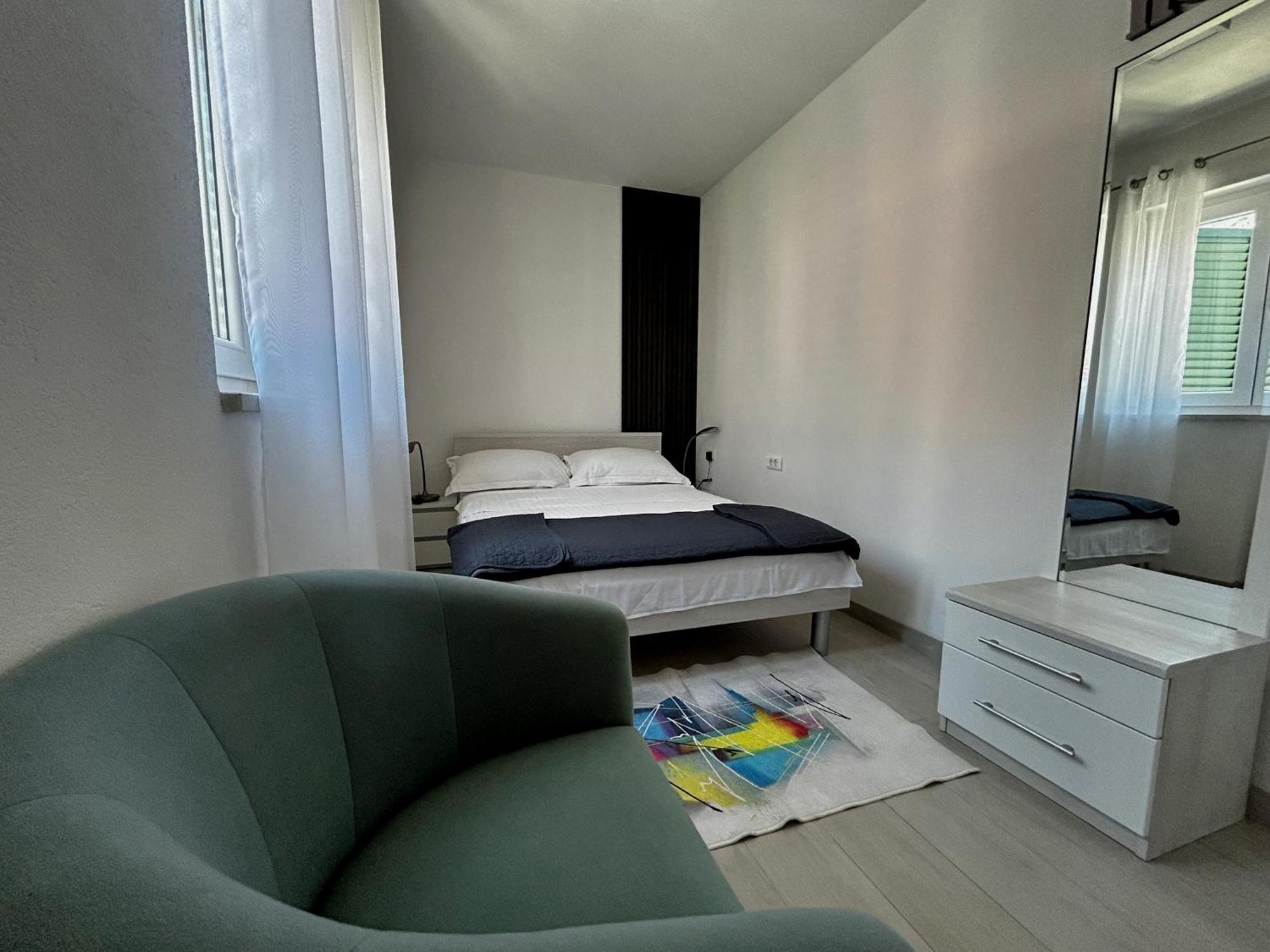 Apartman Sjever Макарска Екстериор снимка