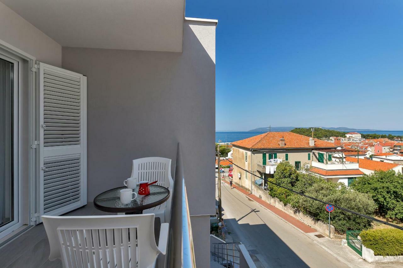 Apartman Sjever Макарска Екстериор снимка