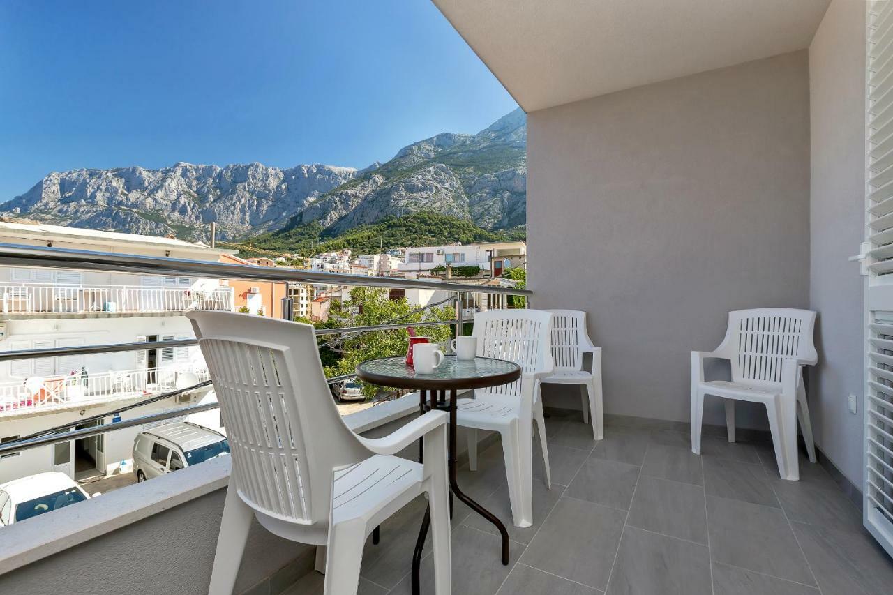 Apartman Sjever Макарска Екстериор снимка